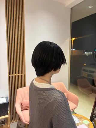 ショート RosierBleu 中山のヘアスタイル