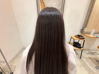 ロング カラー かわにし ゆきのヘアスタイル