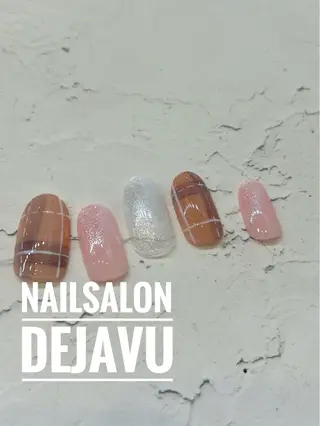 ネイル Nailsalon Dejavuのネイルデザイン