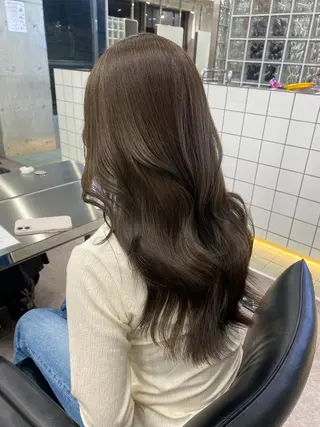 ロング カラー 透明感カラー🪽/ かのんのヘアスタイル