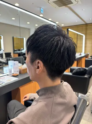 メンズ KAREN（ému） 伏見/カットモデルのヘアスタイル