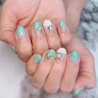 ネイル Kayo 💅のネイルデザイン