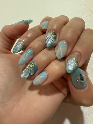 ネイル Mhauoli NAGISA🌺のネイルデザイン