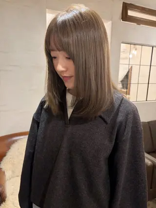 ミディアム 相川 ひなたのヘアスタイル