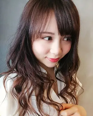 ロング カラー 傷ませないブリーチ 美容師🎉内山のヘアスタイル