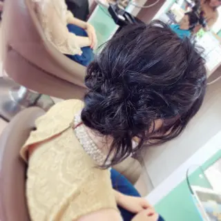 ミディアム 松田 みのりのヘアスタイル