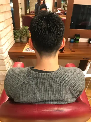 ショート メンズ 銀座フリーランススタ イリストMIYUKIのヘアスタイル