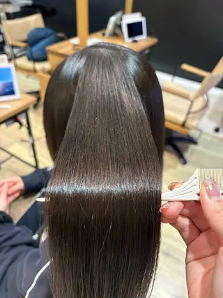 セミロング 太田 鈴佳のヘアスタイル