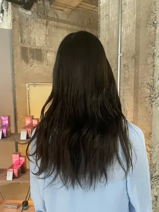 ロング カラー 井口 侑香のヘアスタイル