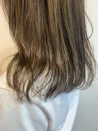 セミロング カラー 名駅🦢大人艶カラー 🪽カミヤアカネのヘアスタイル