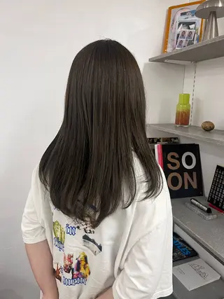 カラー 鈴木 翠桜のヘアスタイル