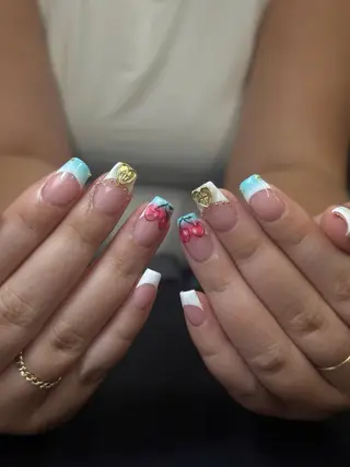 ネイル Iconic Nailのネイルデザイン