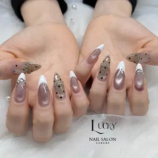 ネイル Lucky Nail Salonのネイルデザイン