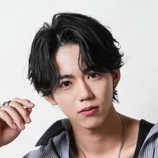 ショート カラー パーマ メンズ 🔥メンズ極🔥韓国 シャドウ/波巻き柿崎のヘアスタイル