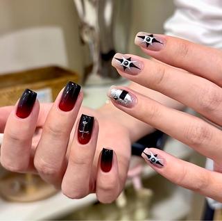 ネイル Lynn_ Nailのネイルデザイン