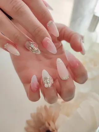 ネイル RUNWAY のネイルデザイン