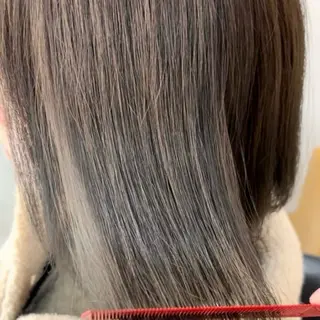 ミディアム カラー KON|ごまかさない 艶。酸熱×精密カットのヘアスタイル