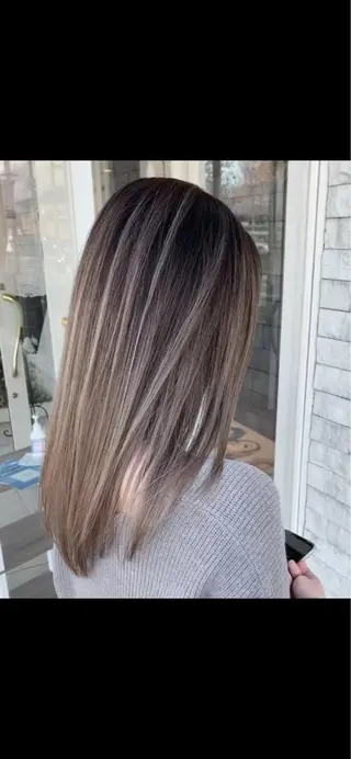 セミロング カラー EARTH石巻店 尾形 裕のヘアスタイル