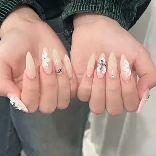 ネイル Ugirl Nail Pinpin🤍のネイルデザイン