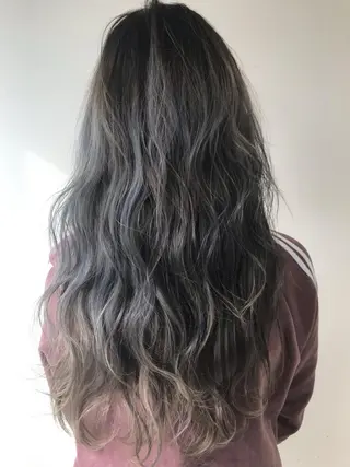 ロング カラー Lien 深井店のヘアスタイル