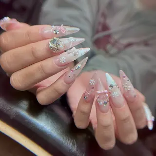 ネイル Lumi de nailsのネイルデザイン
