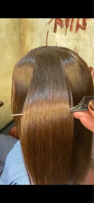ロング カラー パーマ ✨ハイトーンカラー 🌈モテ髪のヘアスタイル