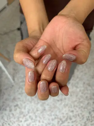 ネイル 小松 千冬のネイルデザイン