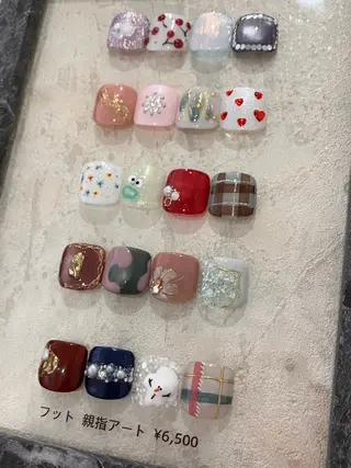 ネイル Noa新越谷 Makikoのネイルデザイン