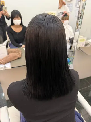 ロング 透明感カラー💎 岩崎美優のヘアスタイル