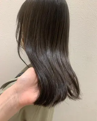 セミロング カラー hubhair レイヤー/透明感のヘアスタイル
