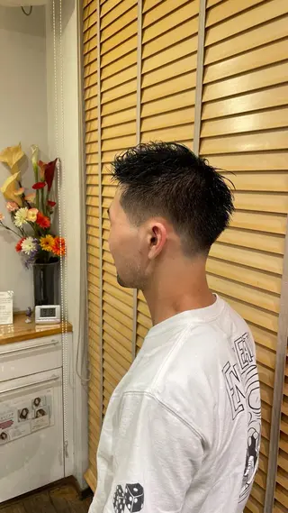 ショート メンズ 椿 大輔のヘアスタイル