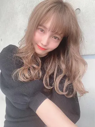 ロング カラー 🥞ベージュ系カラー 【すずきりほ】🥞のヘアスタイル