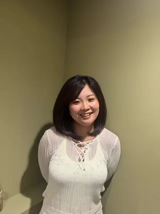 セミロング 🐰カットモデル募集 🐰大場杏里🐰のヘアスタイル