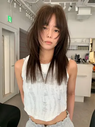 セミロング カラー 山田 京介のヘアスタイル
