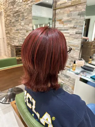 ミディアム カラー 若林 美由希のヘアスタイル