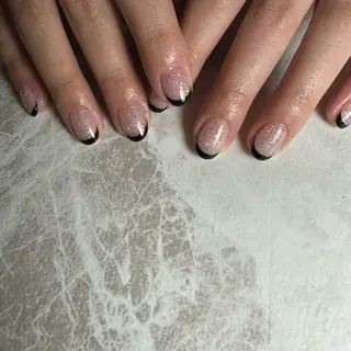 ネイル 里見 麗のネイルデザイン