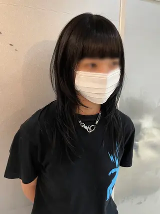 ロング ウルフカット レイヤーカットのヘアスタイル