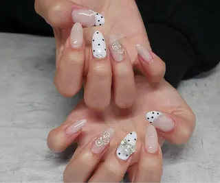ネイル nail salon & U【アンドユー】のネイルデザイン