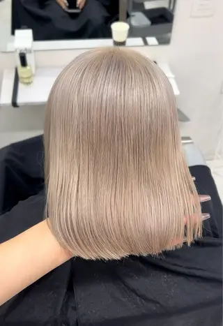 カラー 💗ツヤ髪ハイトーン 💗RIKOのヘアスタイル