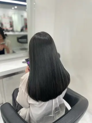 ロング カラー ラベンダー💜グレー 🩶ミント‪🩵のヘアスタイル