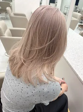 カラー 💖艶髪×ハイトーン Harusa🎀のヘアスタイル