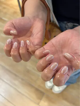 ネイル 𝗶𝗿𝗼𝗵𝗮 ໒꒱ 𓏸*˚のネイルデザイン
