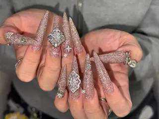 ネイル lucky nail 歌舞伎町のネイルデザイン