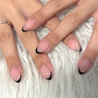 ネイル LAVISH sakiのネイルデザイン