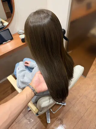 セミロング 艶髪/透明感 髪質改善 YUKIのヘアスタイル