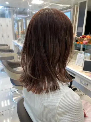 ミディアム カラー 藤本 悠雅のヘアスタイル