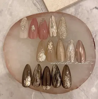 ネイル nailsalon Laule'aのネイルデザイン