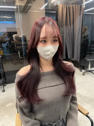 ロング 伊藤 莉奈　韓国ヘアのヘアスタイル