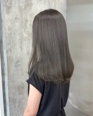 ロング カラー 高橋大樹/グレー ジュ/ブリーチなしのヘアスタイル