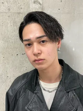 ショート カラー パーマ ヘアアレンジ メンズ 亀井隆汰/メンズ専門 パーマ/フェード可のヘアスタイル